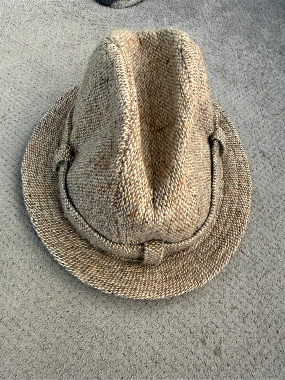 Men’s wool Irish tweed Fedora Hat in Beige